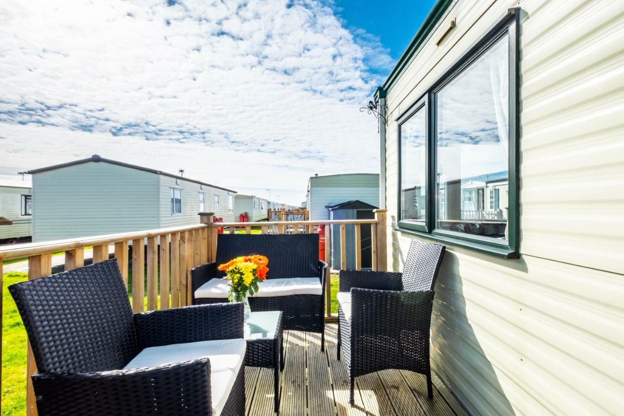 Готель Caravan Beach Holiday Saint Osyth Екстер'єр фото