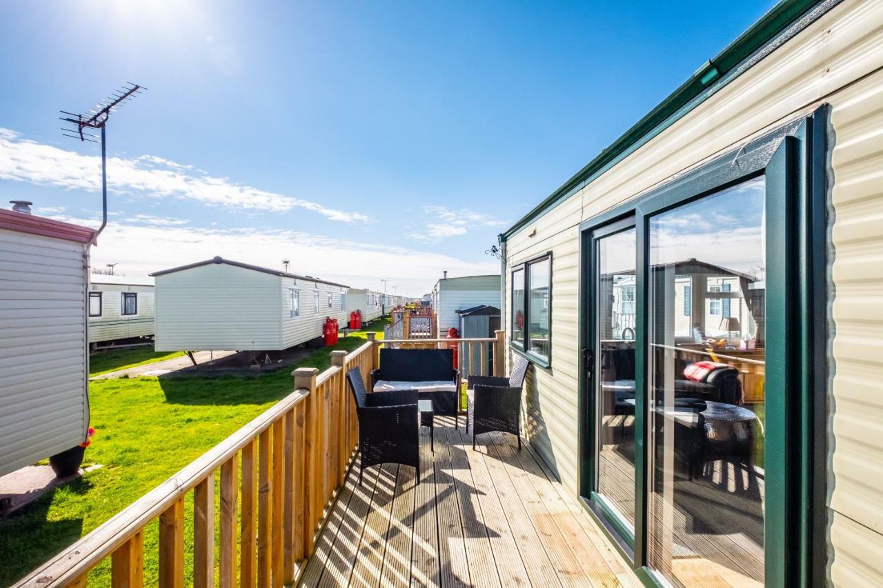 Готель Caravan Beach Holiday Saint Osyth Екстер'єр фото